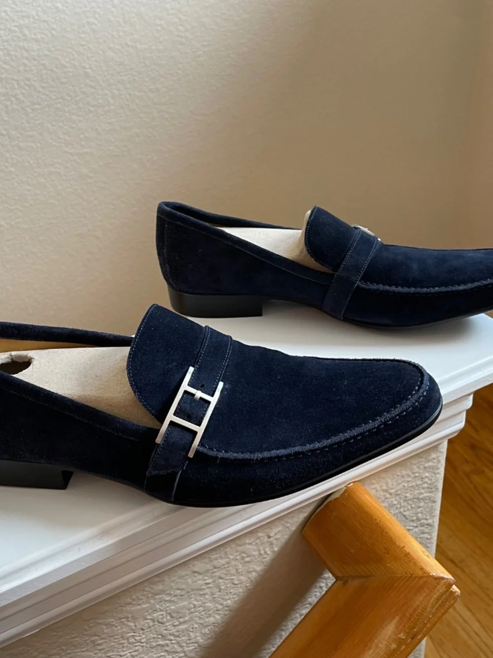 Hermès Monterey Midnight Navy Suede H Buckle Loafers 40.5 (7.5)
